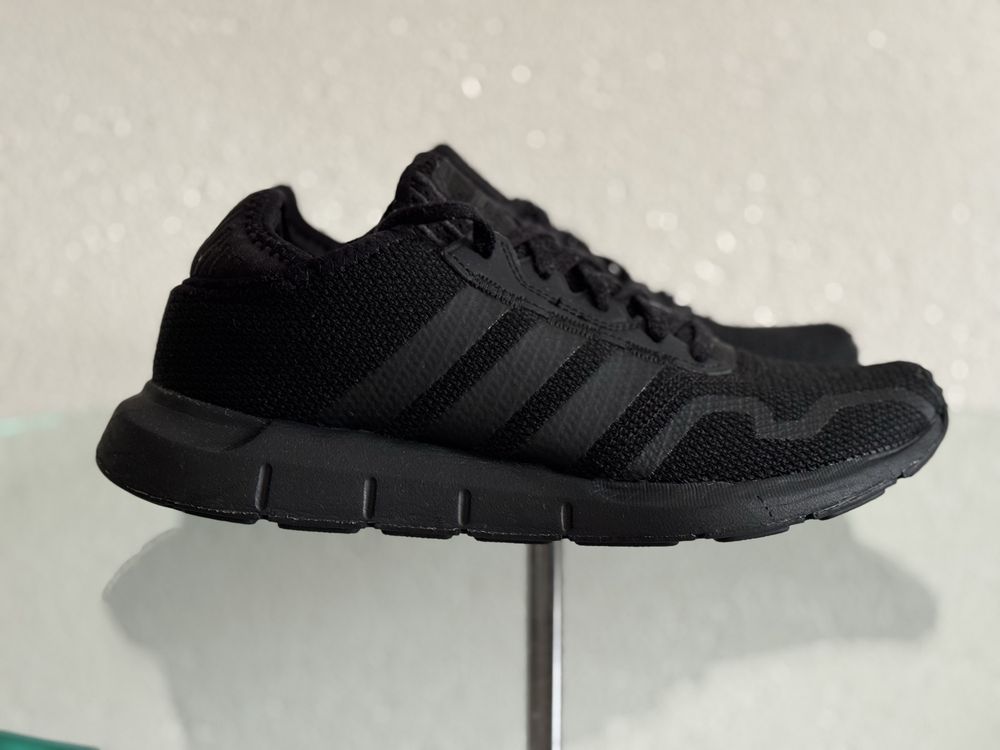 Коосівки Adidas Swift Run X, 42 ( 26,4 см )