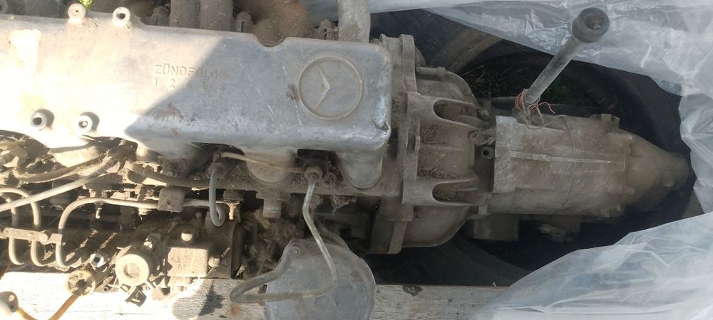 Двигун мерседес 2,9 робочій