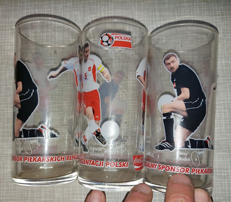 szklanki do coca-coli oficjalnego sponsora reprezentacji Polski 2002