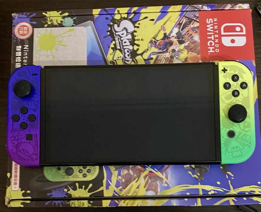 Консоль Nintendo Switch – OLED