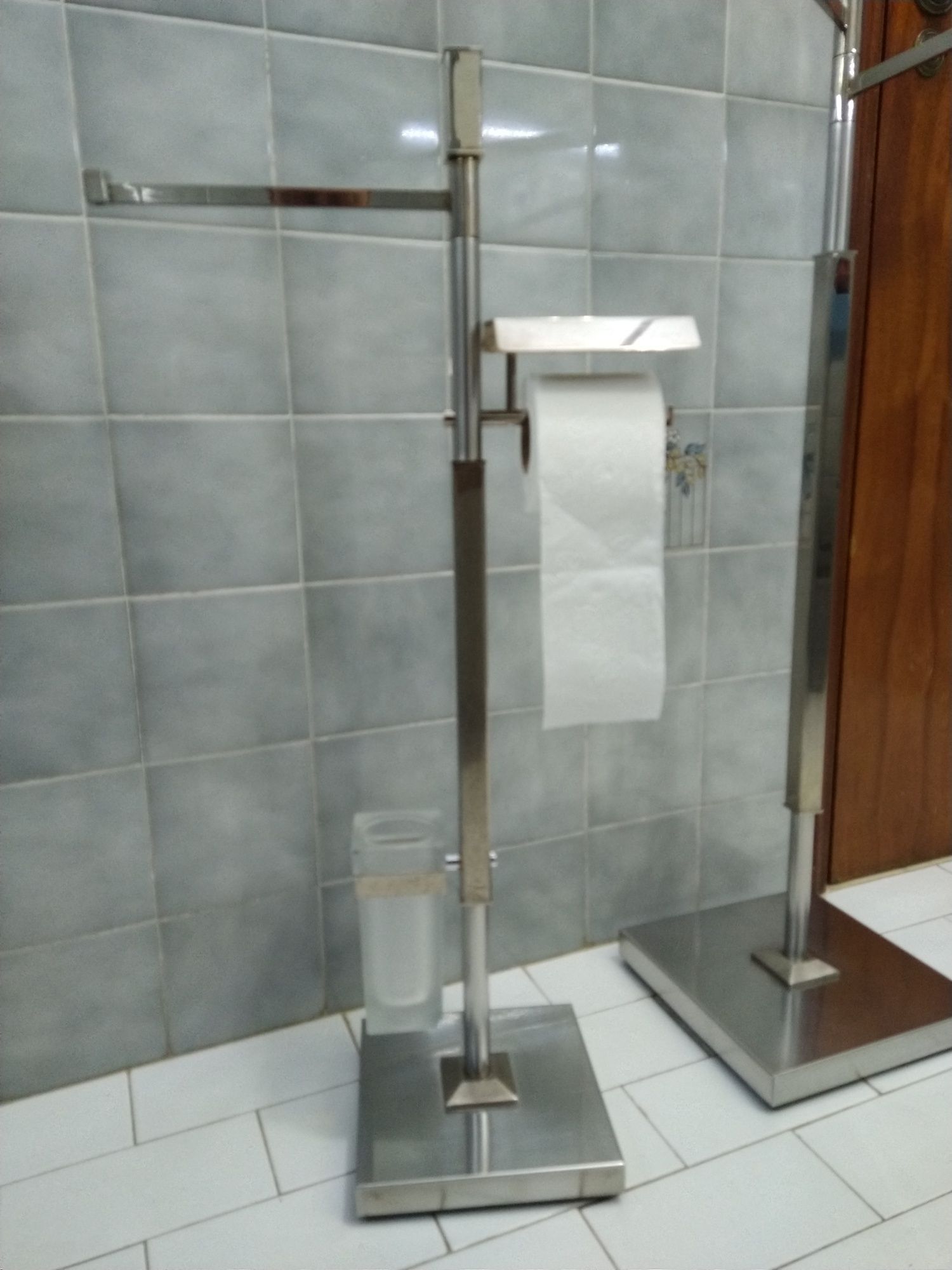 Toalheiro para WC apartamento casa banho quarto escritório restaurante