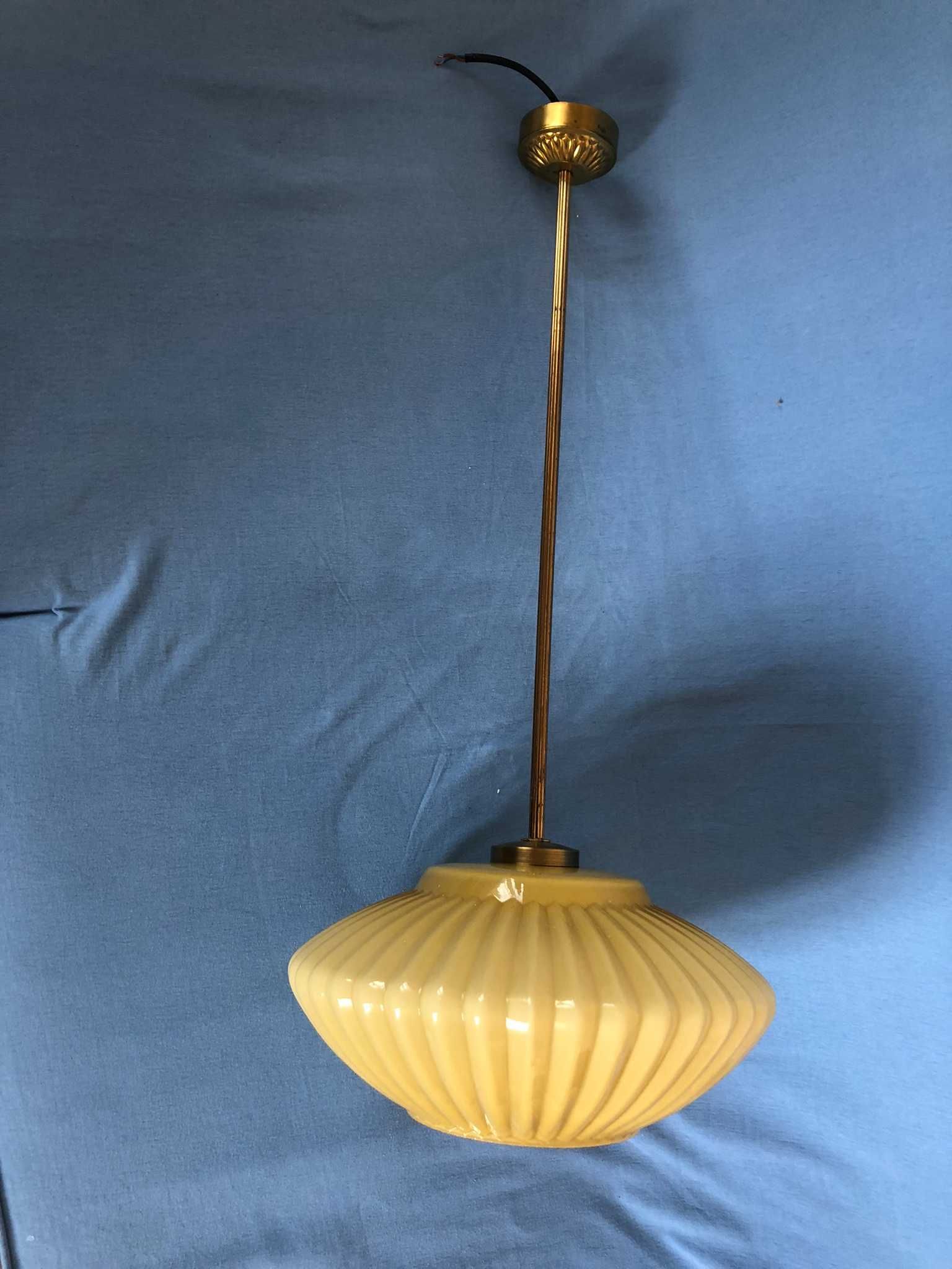 Stara lampa żyrandol art deco ryflowany klosz szkło dwuwarstwowe