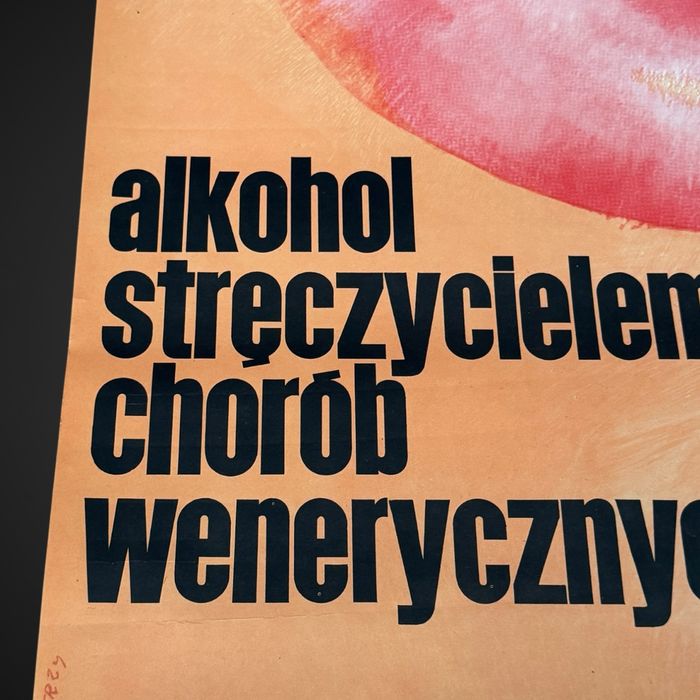 Plakat proj Waldemar Świerzy Alkohol stręczycielem chorób wenerycznych
