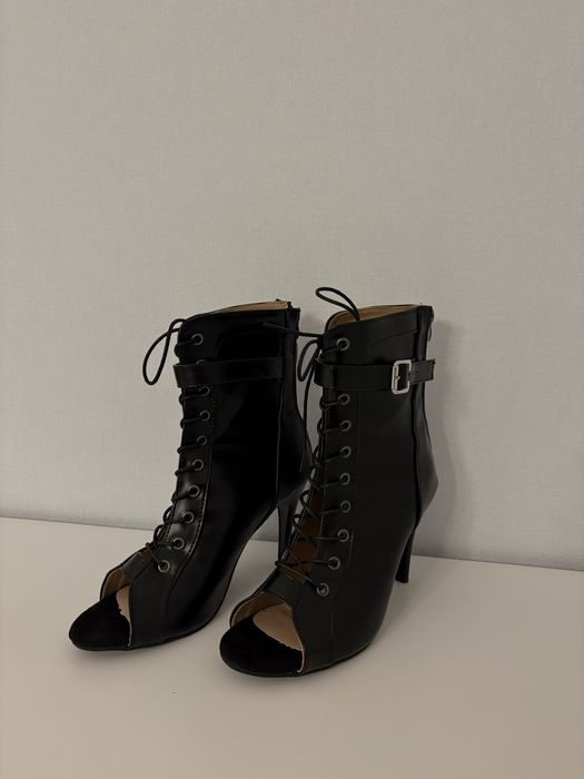 Туфлі для High Heels