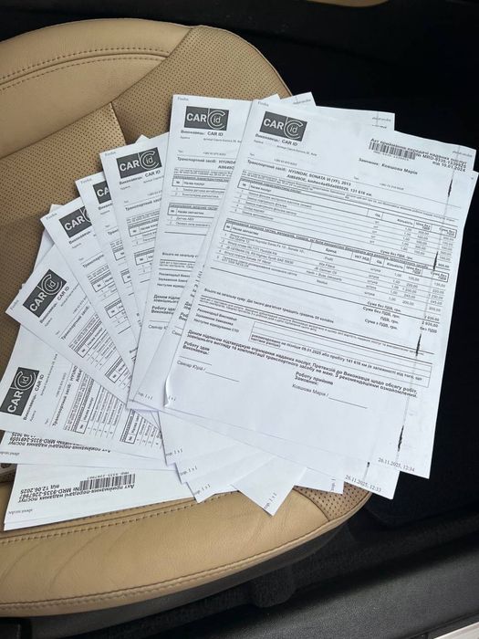 Hyundai Sonata Hybrid 2.4 • 2013 рік • Максимальна комплектація