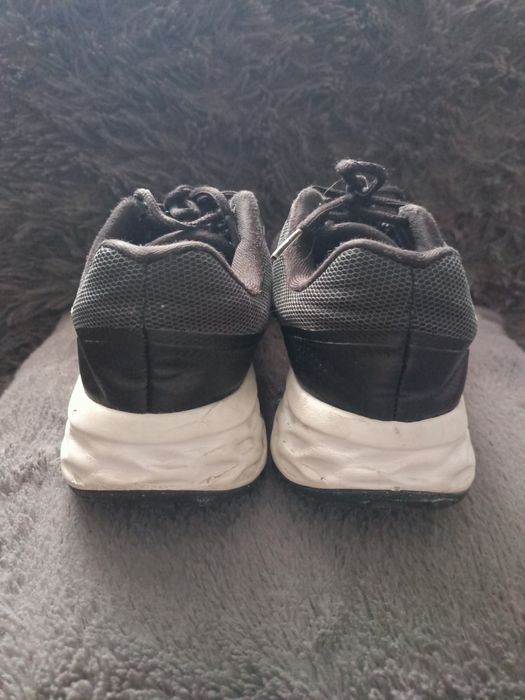 Nike buty czarne rozm 38