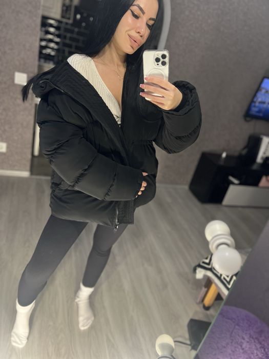 Зимова куртка caustume