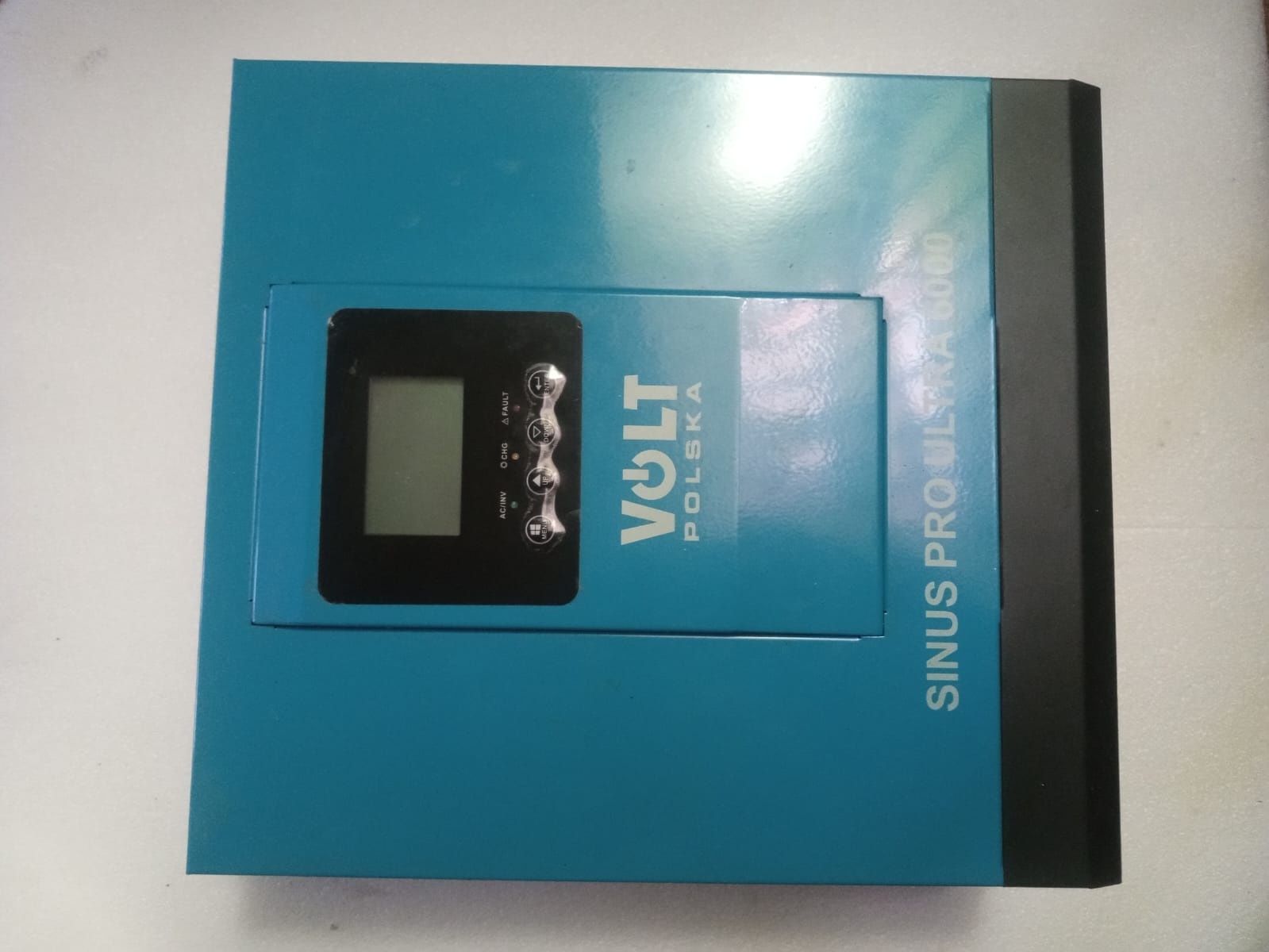 Inventer solarny off- grid