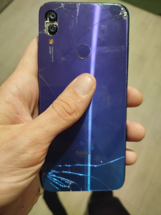 Телефон Redmi note 7