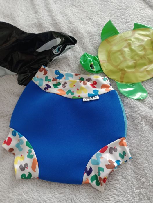 Dziecięce spodenki do wody z neoprenu dla dzieci w wadze 13-16kg