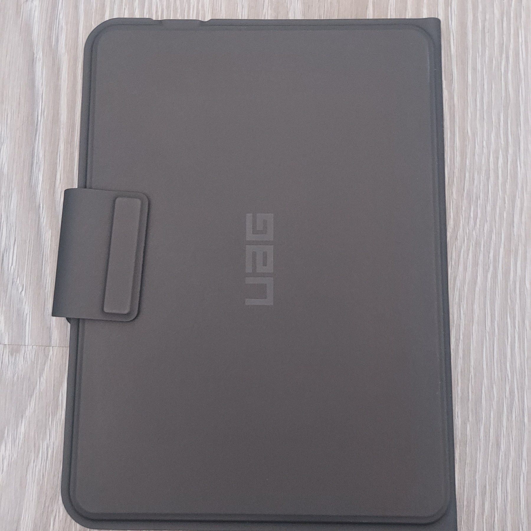 Чохол -Клавіатура UAG для Ipad 10.2-inch