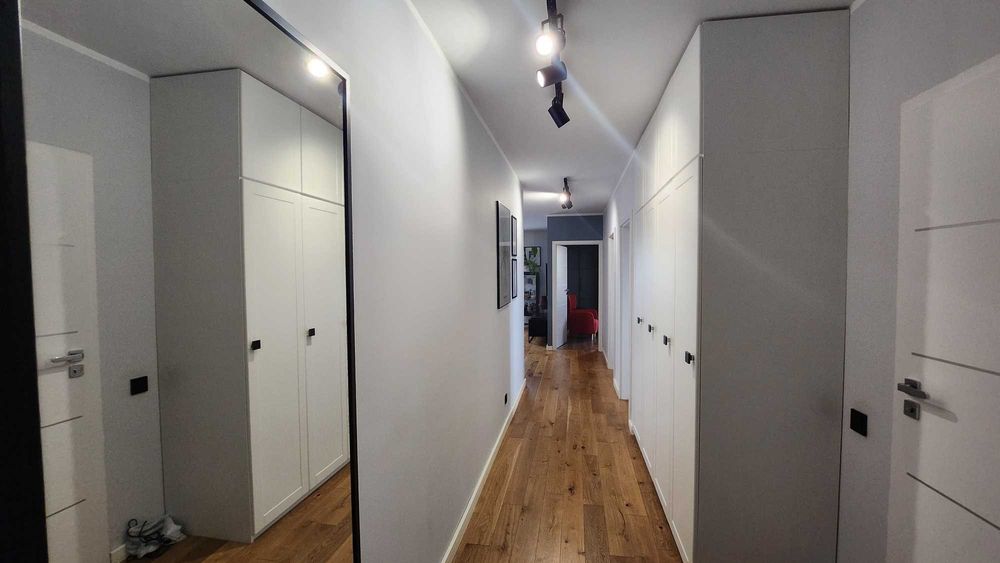 Nowoczesny apartament z tarasem i klimatyzacją Reymonta