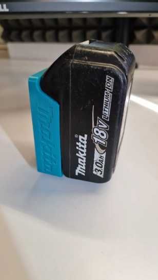 Suporte para baterias 18v Makita