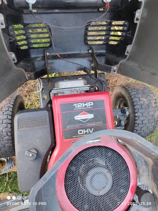 Traktorek/kosiarka Yard Pro Silnik Briggs 12km