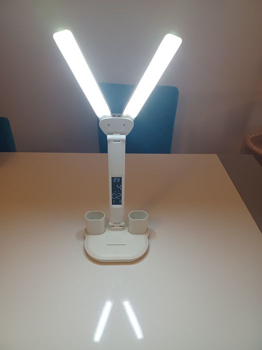 Candeeiro Despertador com 3 modos de luz