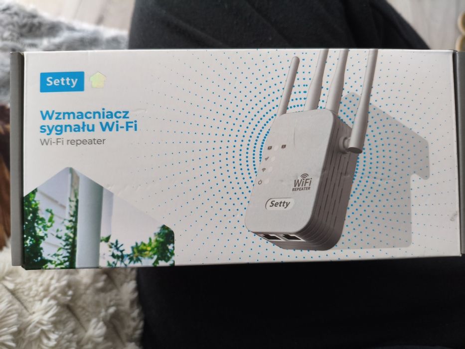 Wzmacniacz sygnału Wi-Fi.