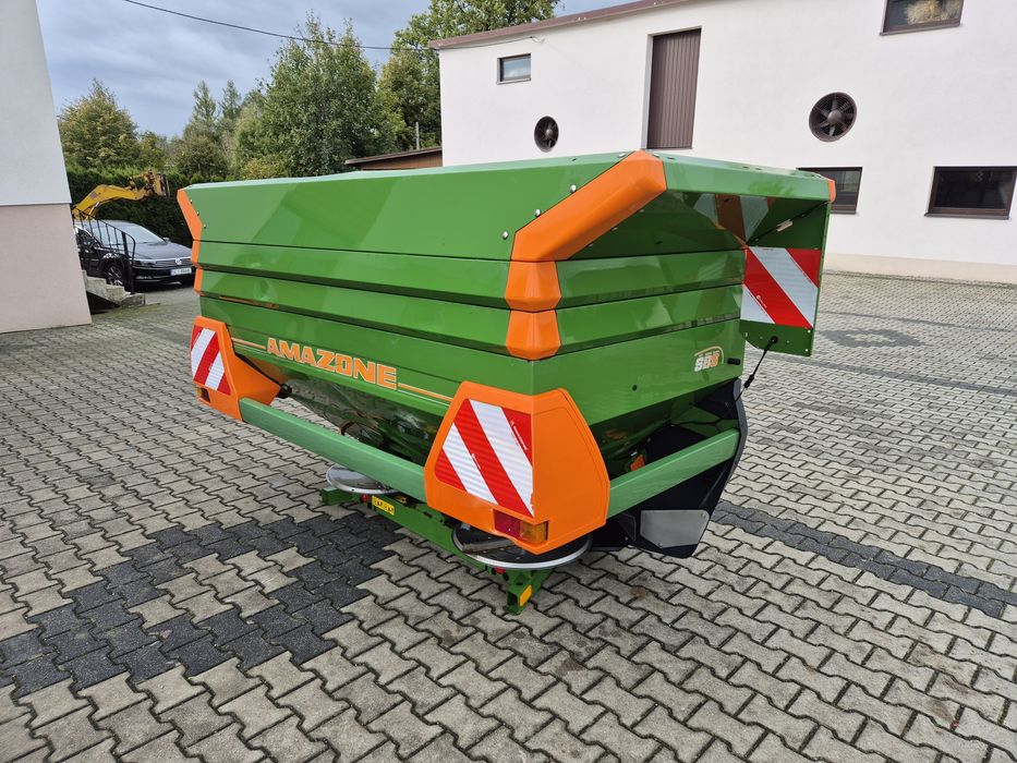 Rozsiewacz nawozów Amazone ZA-M 1501  3000l