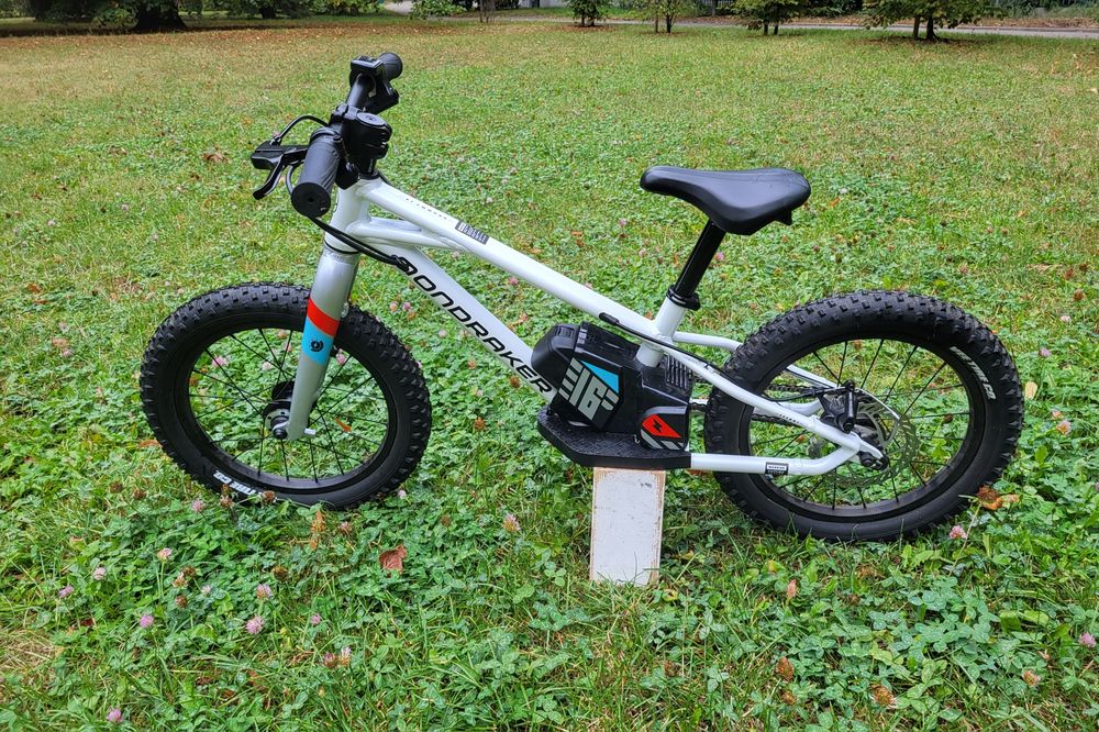 Elektryczny motorek Mondraker Grommy 16  8,5 kg - jak nowy! Dla dzieci