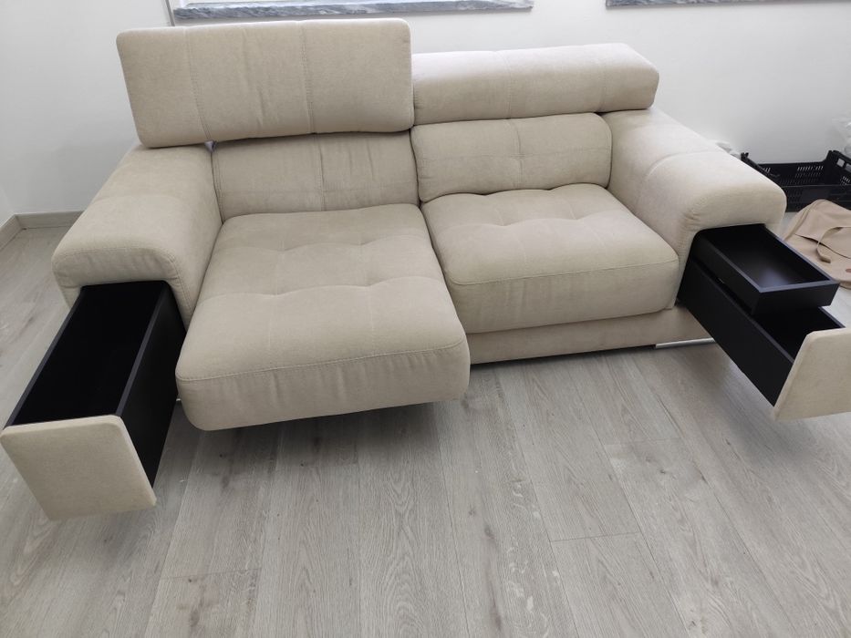 Sofá beje como novo