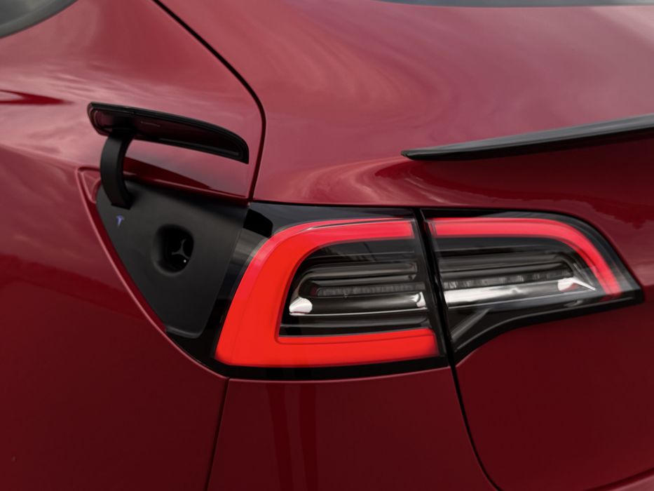 Продам Tesla Model 3 2022 Long Range Dual Motor