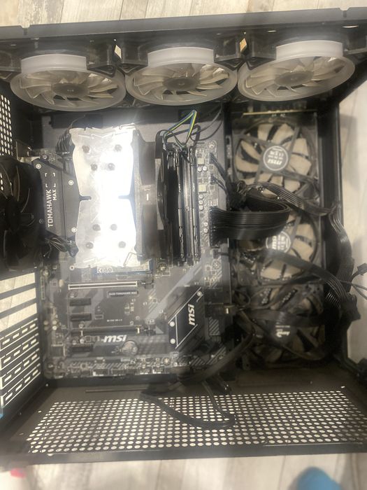 ПкAMD Ryzen 7 5700g монитор мишка клавиатура