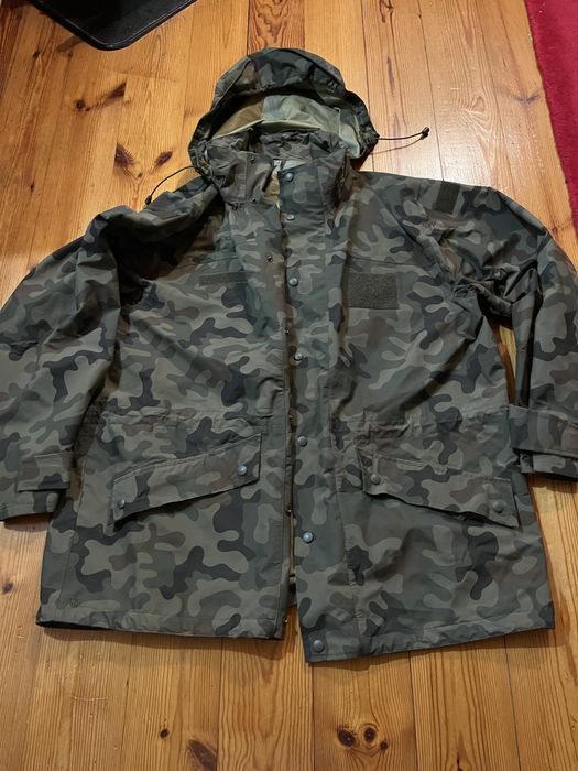 Kurtka przeciwdeszczowa gore-tex