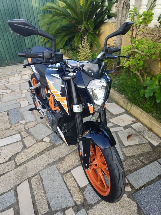 Ktm duke 390
Ano : 2016
Km:13200

Alterações: encontra - se com escape