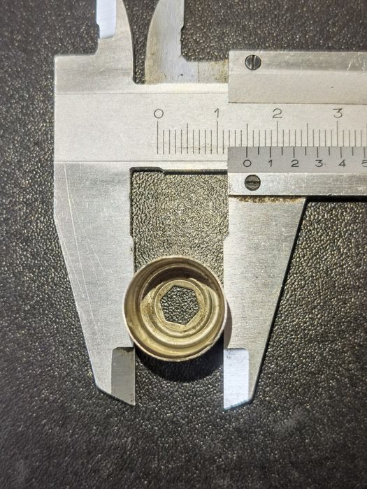 Części do mikrofali osłona zakładka końcówka magnetronowa