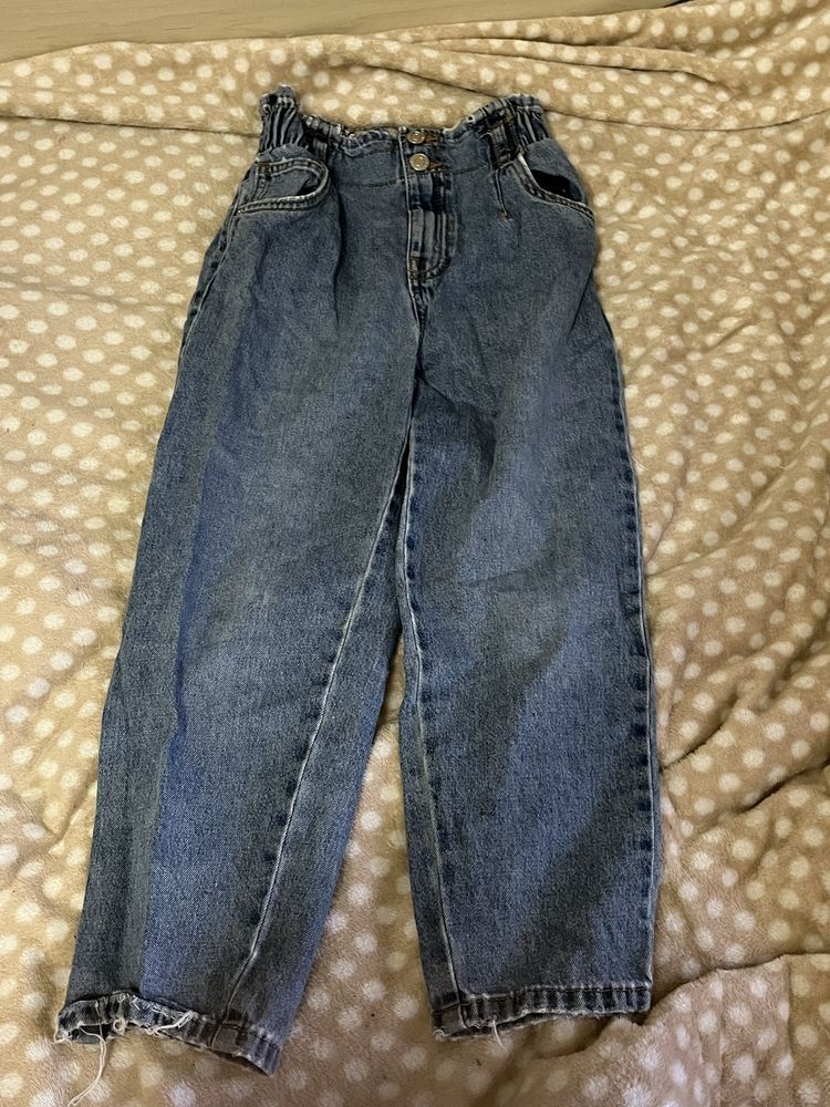 Zara джинси 134 см