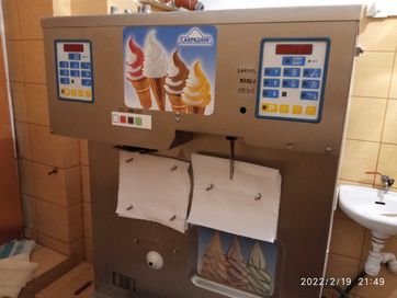 Maszyna do lodów 2 w 1 Carpigiani shake + lody coss colore