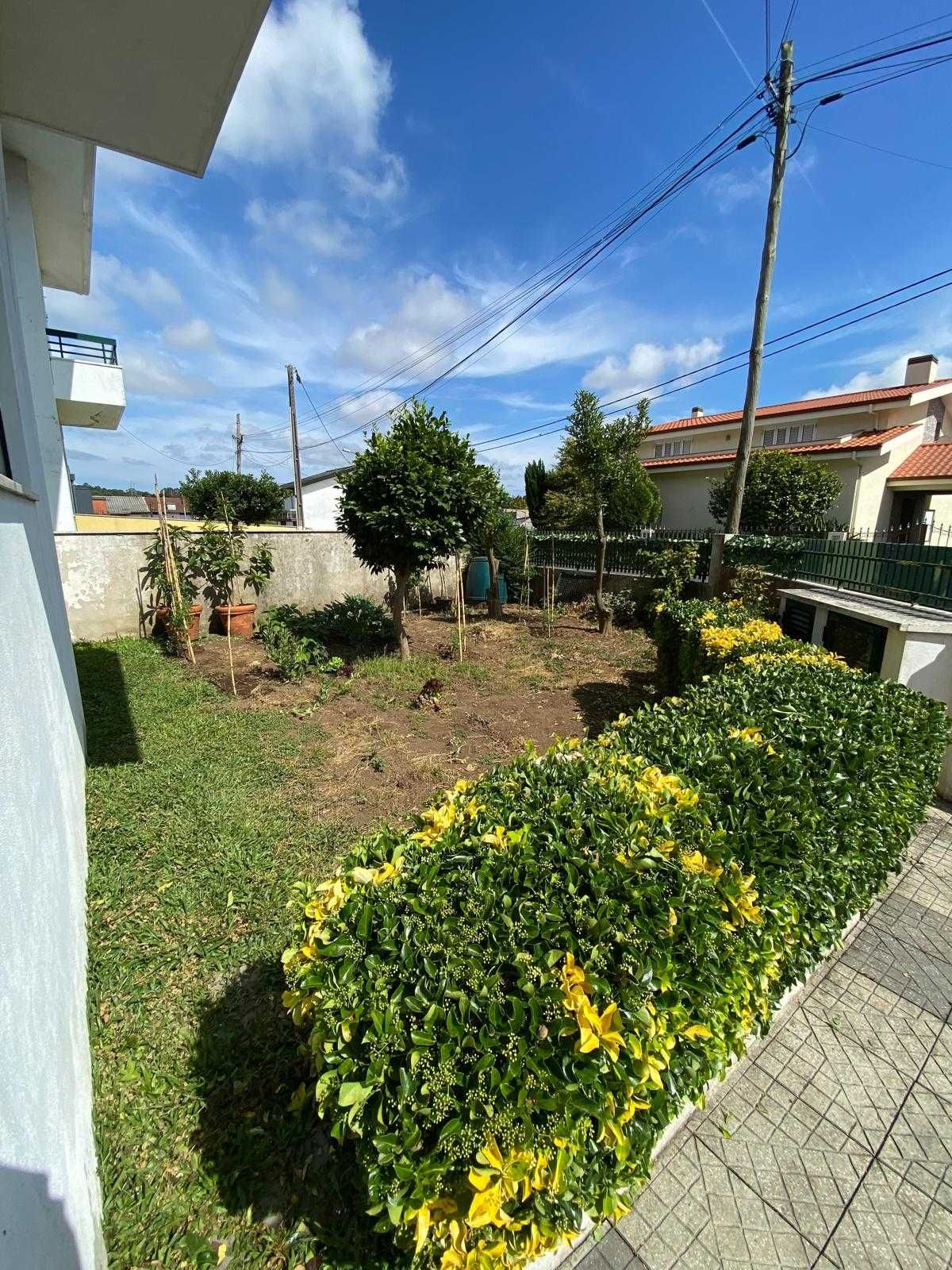 Moradia à venda em Vermoim - Maia