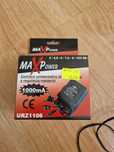 Uniwersalny zasilacz AC/DC firmy MAX Power (model URZ1106)