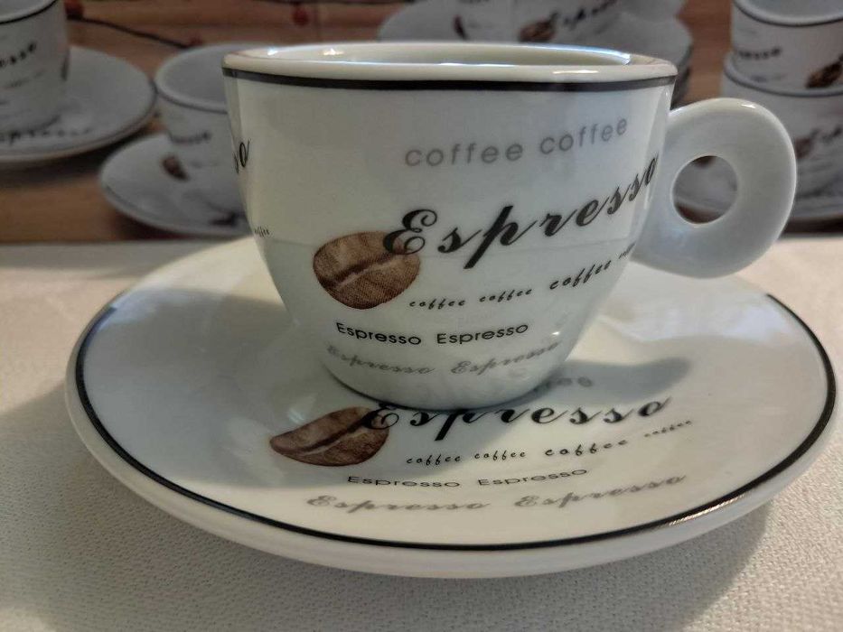 Кавовий сервіс, фарфор