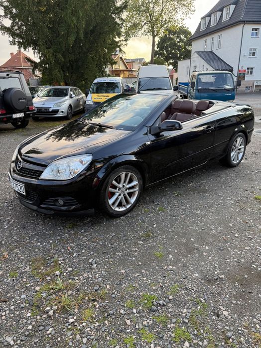 Opel astra Cabrio 1.9 CDTI skóry/klima
