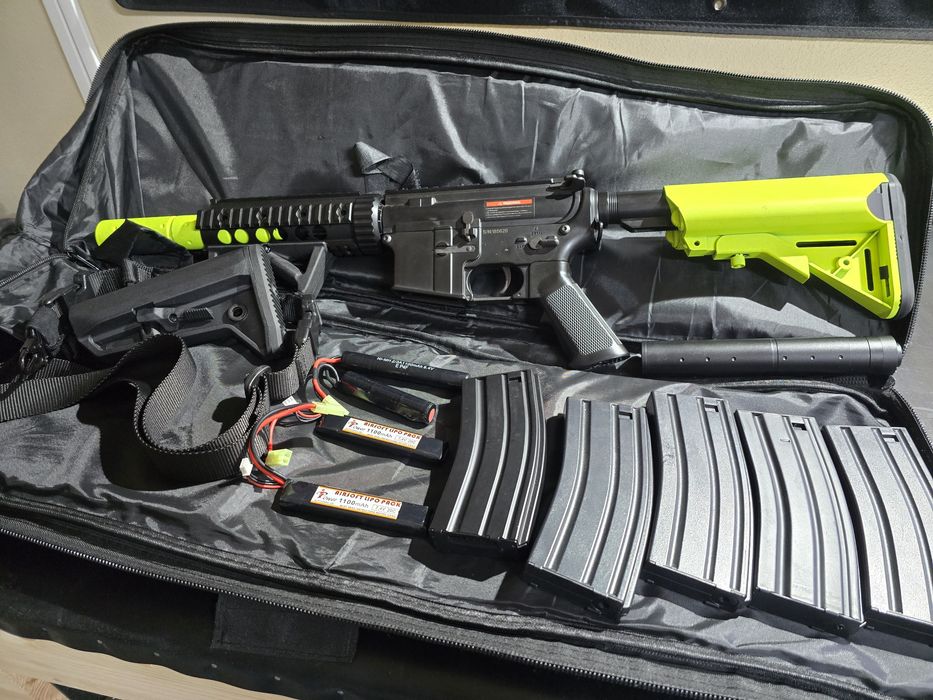 Airsoft M4 CYMA Platinum