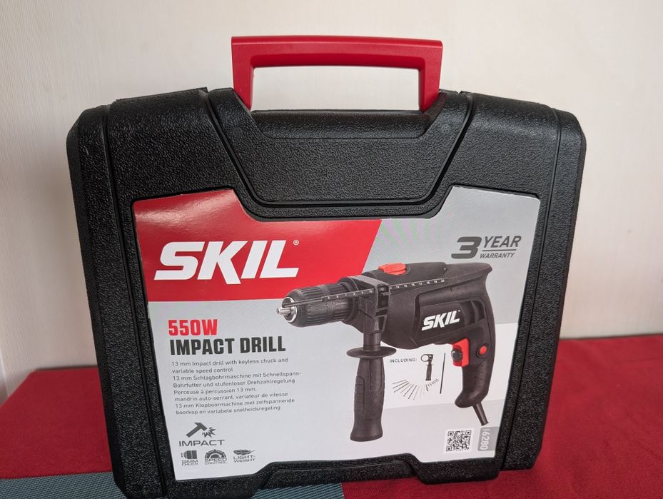 Wiertarka udarowa Skill 550W w walizce + wiertła