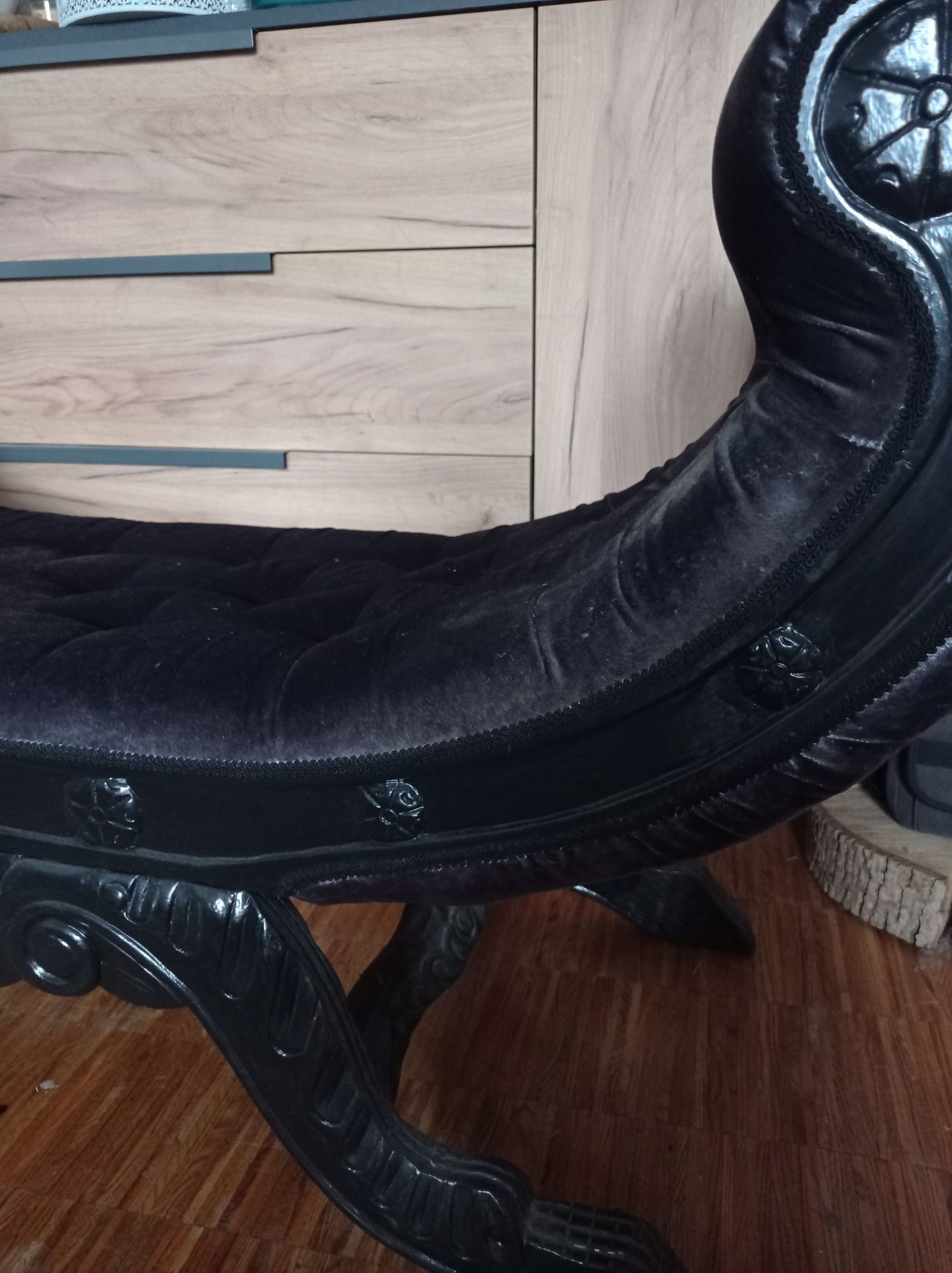 Szezlong sofa drewno