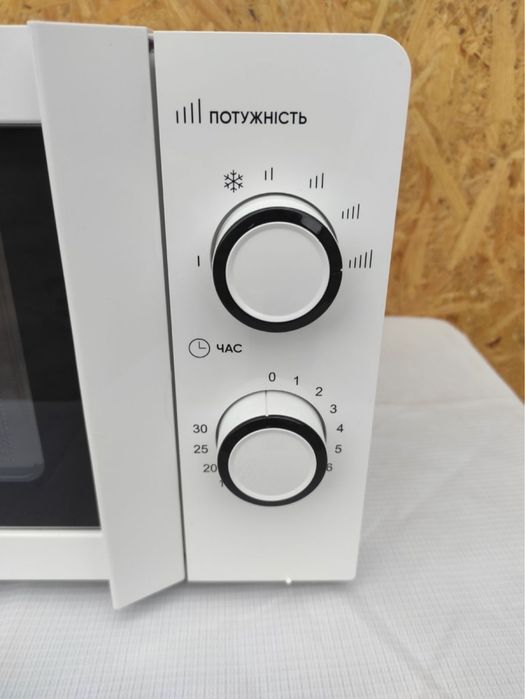 Микроволновка микроволновая печь мікрохвильова піч  бренд Grunhelm