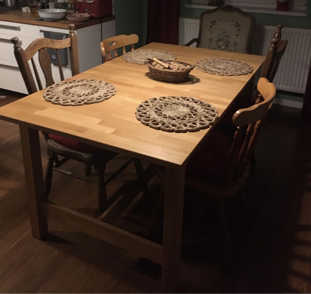 Stół drewniany IKEA Nordbyn