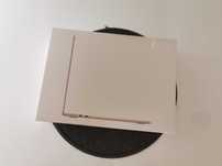 ZAPAKOWANY MacBook Air 13 A3240 M4 16 GB 256SSD Starlight GWARANCJA PL
