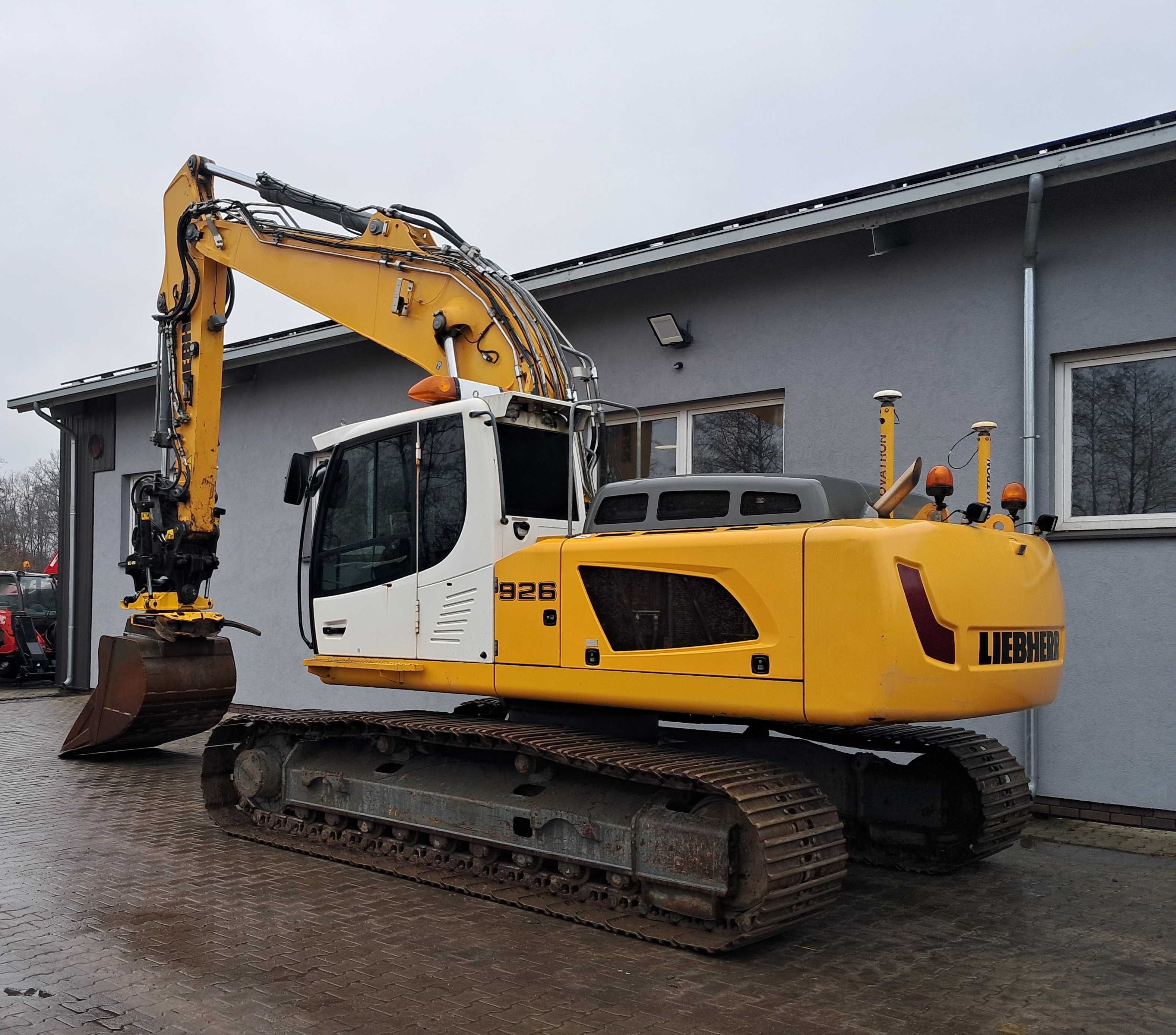 LIEBHERR R926 WLC Rototilt GPS 3D Engcon Szczypce Novatron Długie Ram.