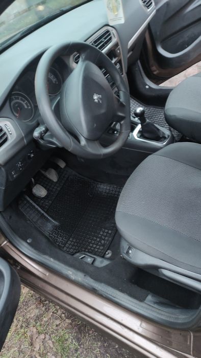 Продам Peugeot 301