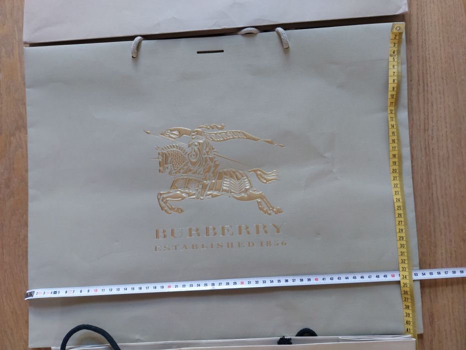 Torby papierowe Burberry