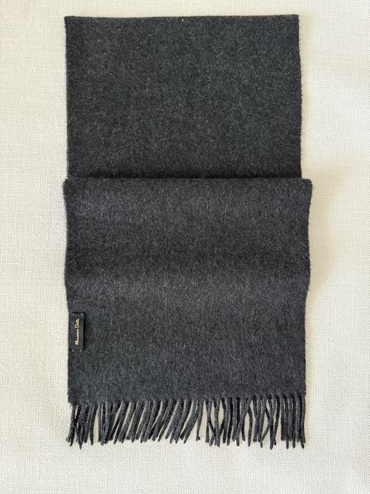 Шарф з вовни і кашеміру Massimo Dutti