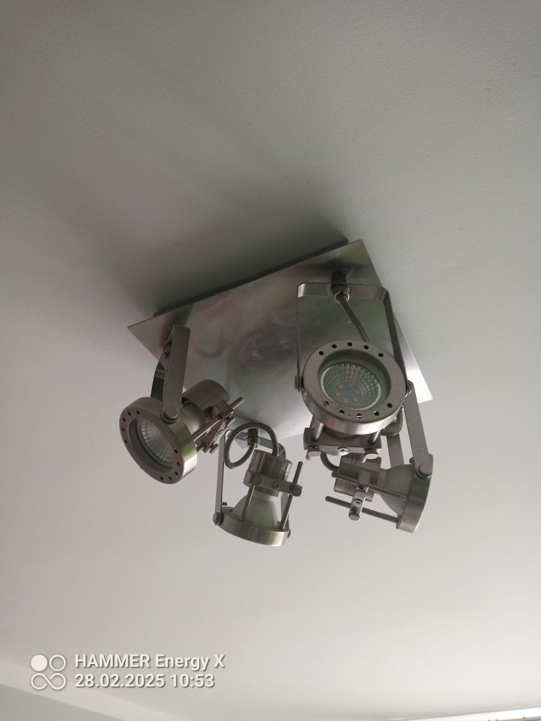 Lampa sufitowa młodzieżowa