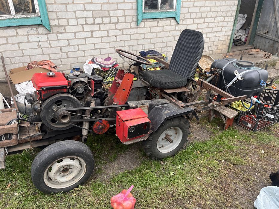 Продам мінітрактор