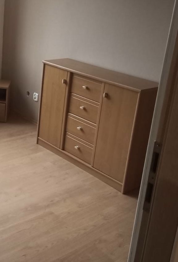Szafka regał na ciuchy, buty, do garażu z półkami i szufladami