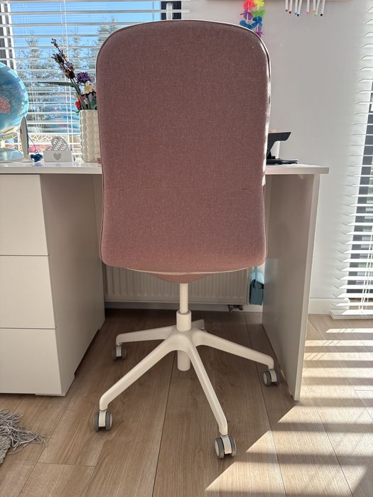Krzeslo obrotowe biale nogi ideal ikea