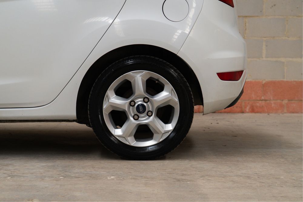 Ford fiesta 1.2 Titanium