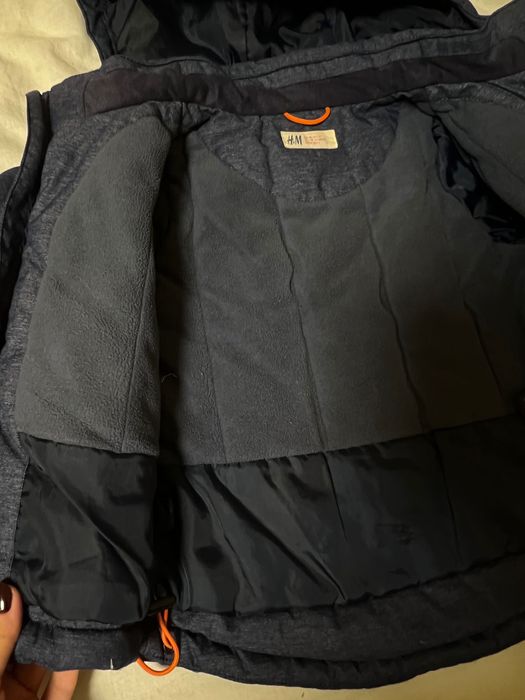 Тепла куртка H&M 98 розміру на хлопчика
